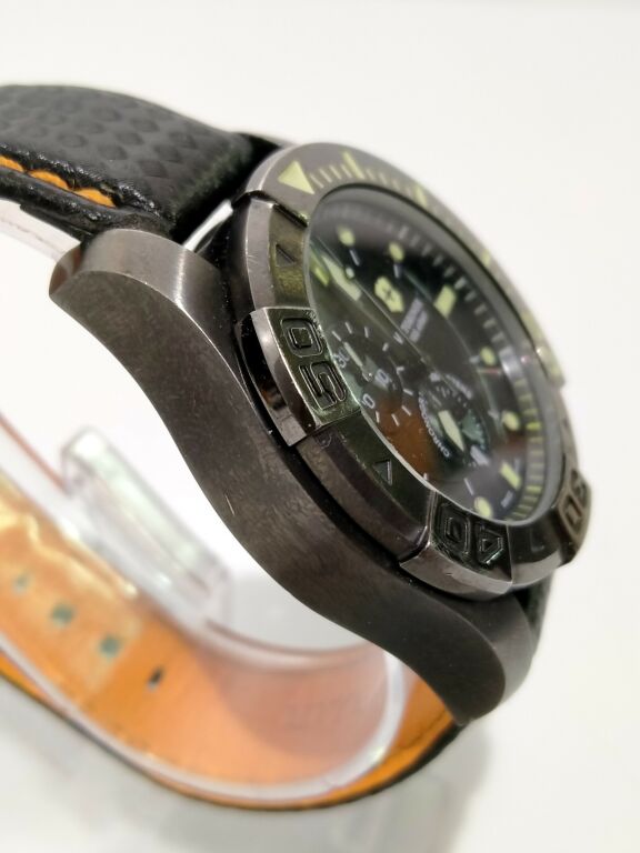 VICTORINOX SWISS ARMY CHRONOGRAPH DIVE MASTER 500M
