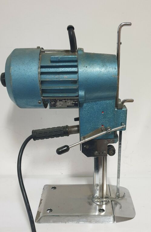 NÓŻ KRAWIECKI HOFFMAN HF-140S