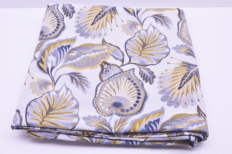 obrus-narnia-style-130x130-pes-pilsudskiego-86-wroclaw