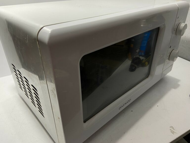 kuchenka-mikrofalowa-daewoo-kor-6620tw-stan-uzywany