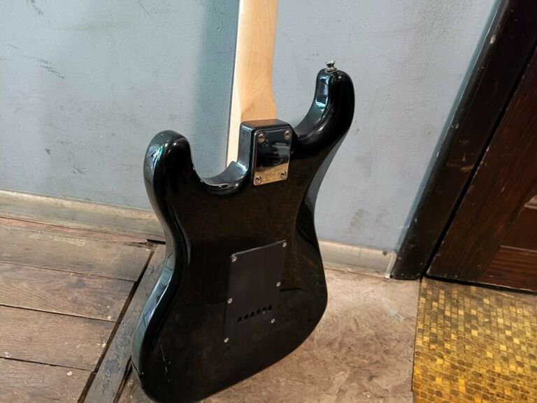 GITARA ELEKTRYCZNA ROCKSON STRAT STANDARD