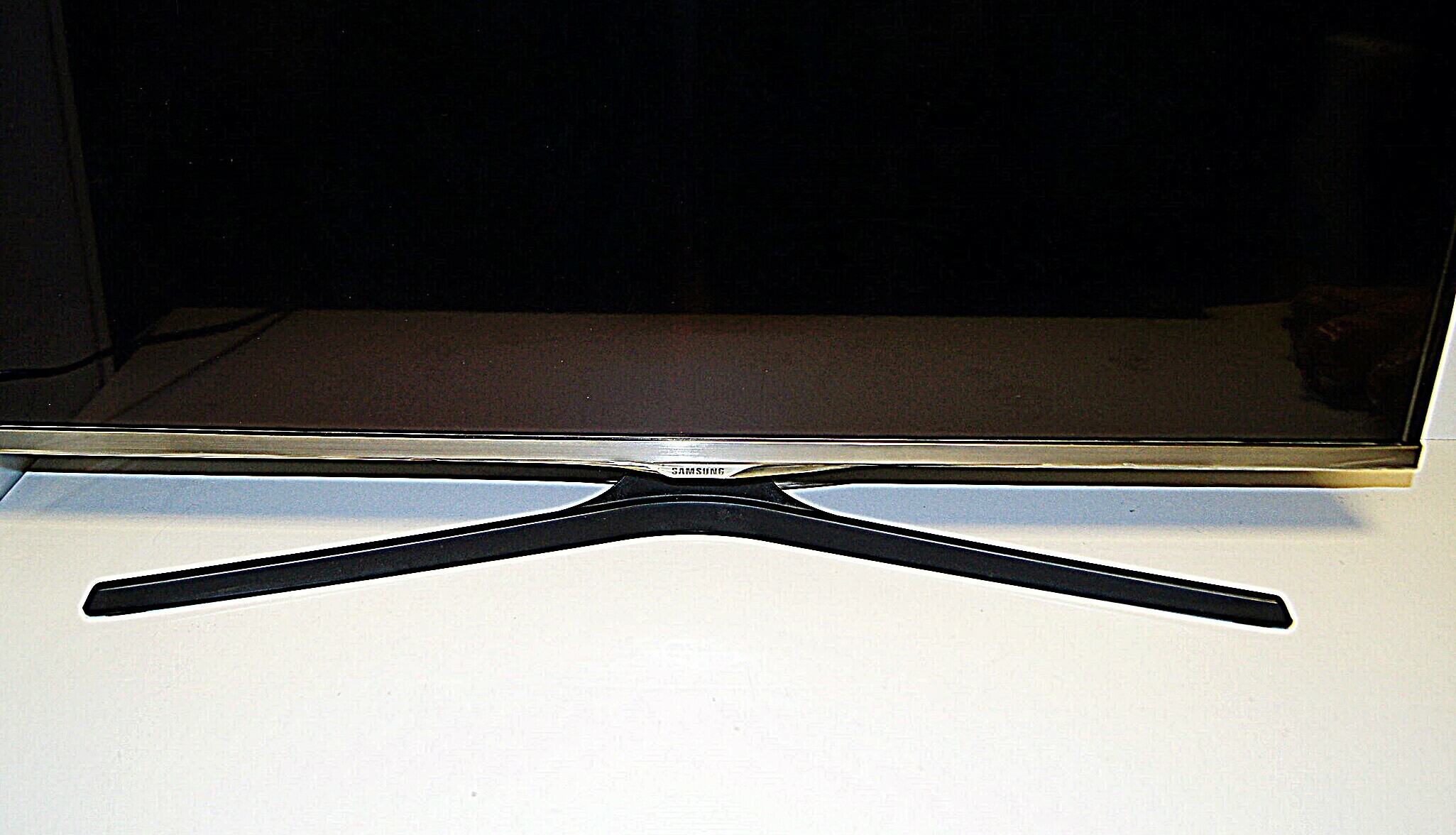 rozbity-samsung-led-ue32j5100aw-stan-uszkodzony