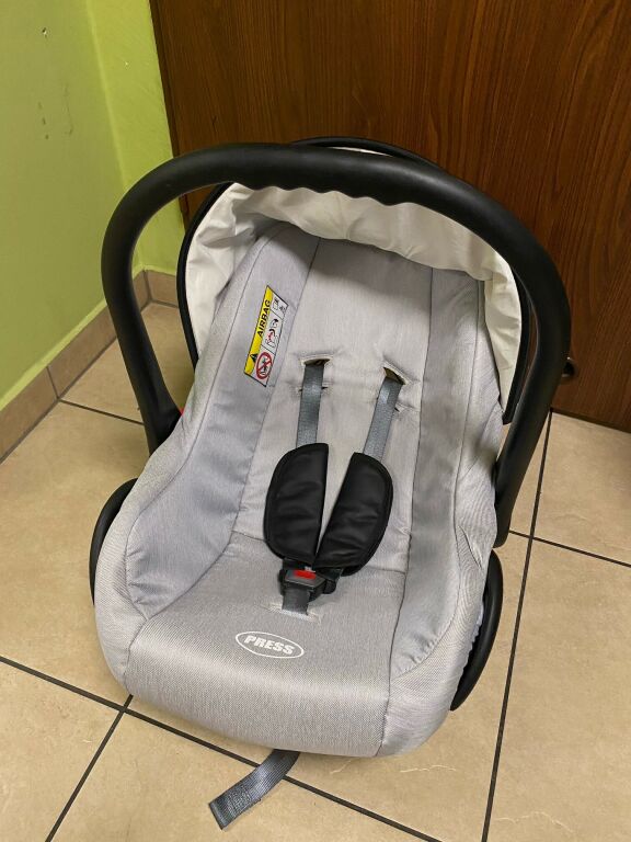 nosidelko-karwala-press-0-10kg-tanio-3-maja-10-myslenice-kotkiewicz-sj