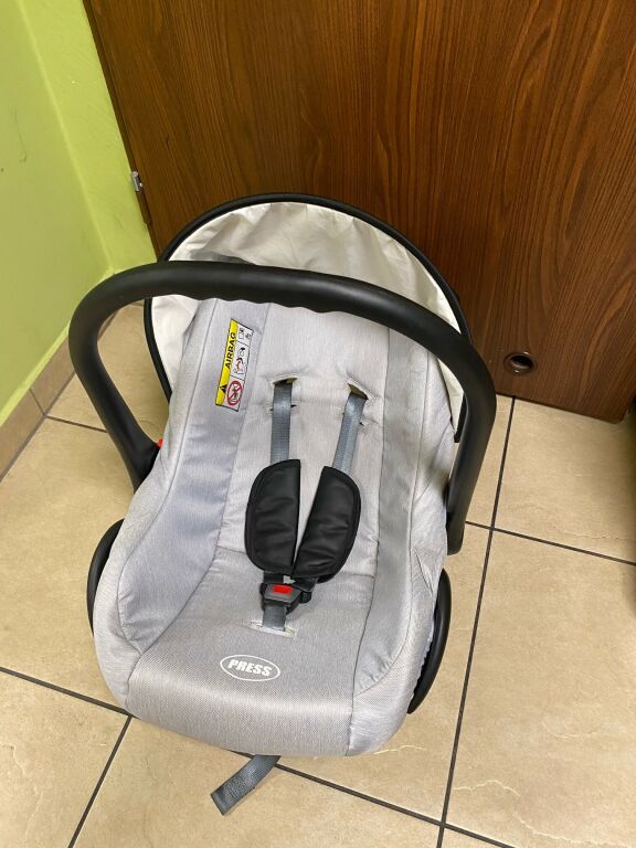 nosidelko-karwala-press-0-10kg-tanio-stan-uzywany