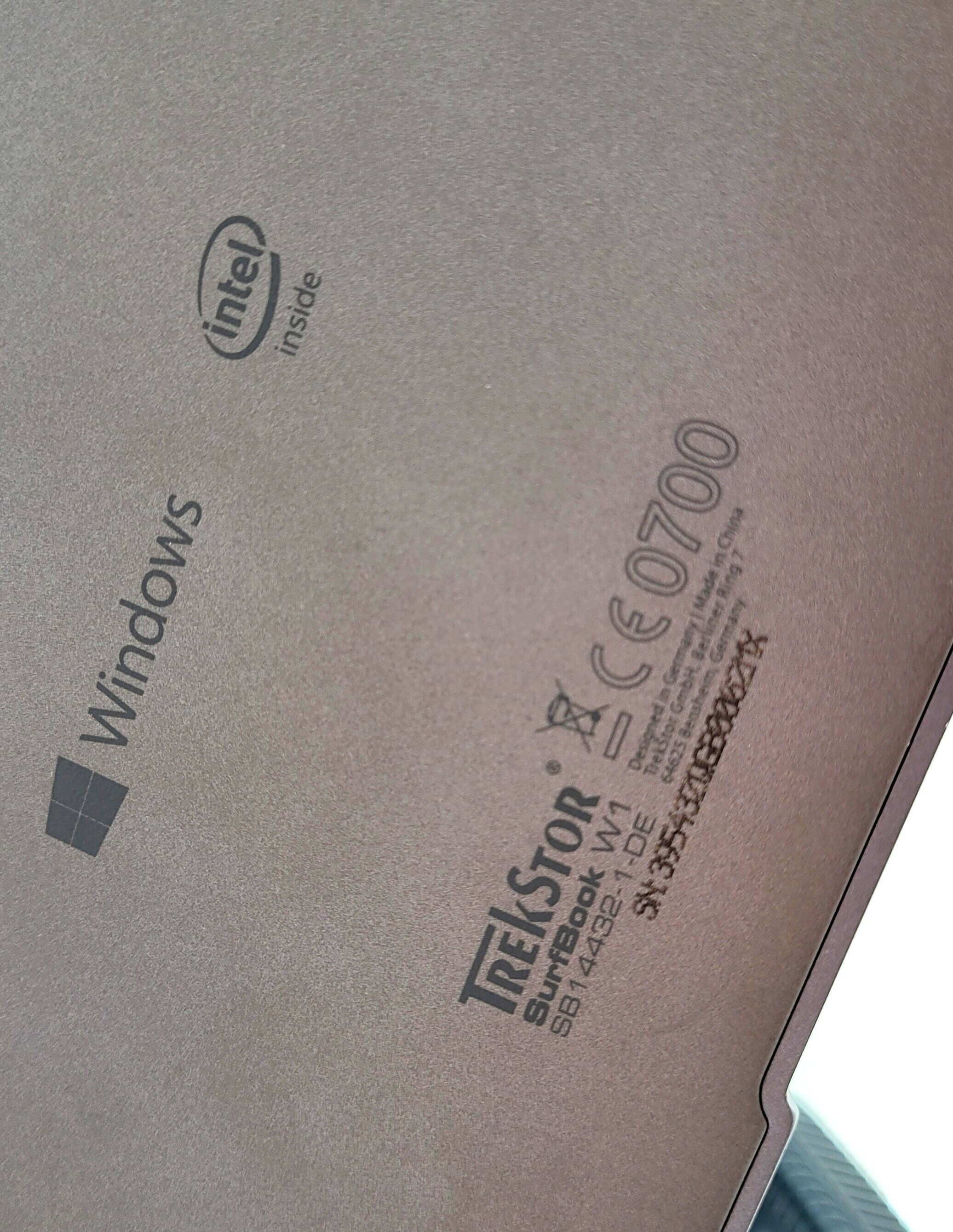 laptop-trekstor-surfbook-w1-141-32gb-rozdzielczosc-px-inna