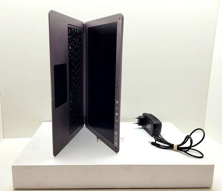 LAPTOP TREKSTOR SURFBOOK W1 14.1" 32GB