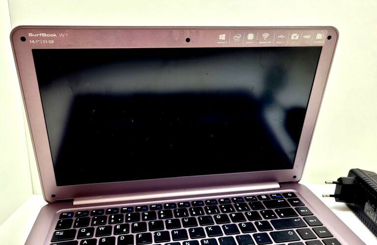 LAPTOP TREKSTOR SURFBOOK W1 14.1" 32GB
