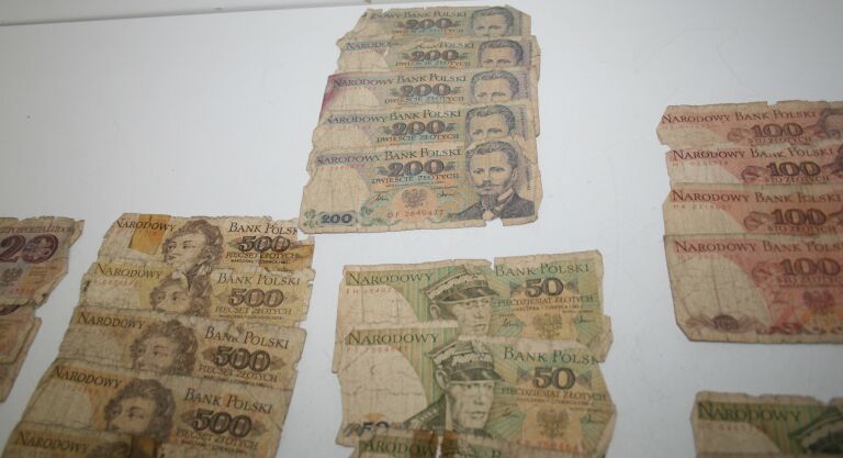 BANKNOTY Z PRL 60 SZTUK