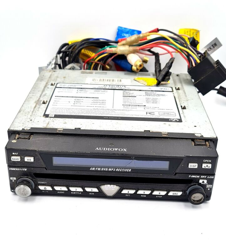 radio-z-wysuwanym-panelem-audiovox-vme9311ts-pilsudskiego-8-chojnice