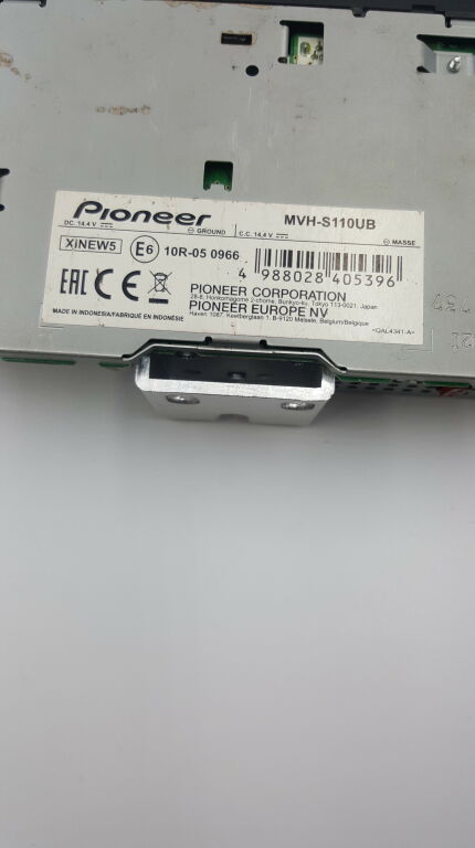 RADIO SAMOCHODOWE PIONEER MVH-S110UB