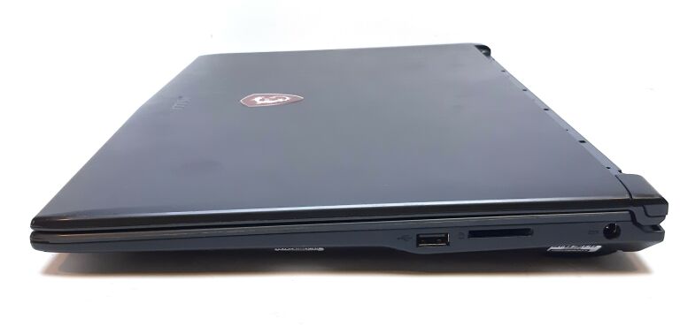 LAPTOP MSI MS-16JD I5-7300HQ 32 GB GEFORCE MX150