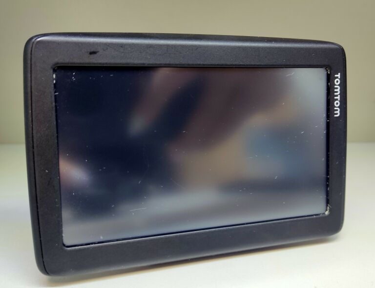 NAWIGACJA TOMTOM 4EN52 Z1230 ŁADOWARKA SAMO.