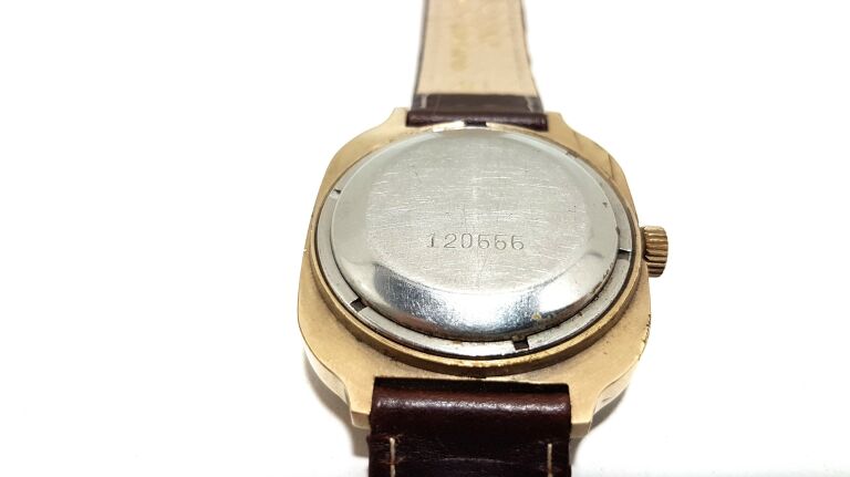 zegarek-slava-lodowka-120666-stan-do-renowacji