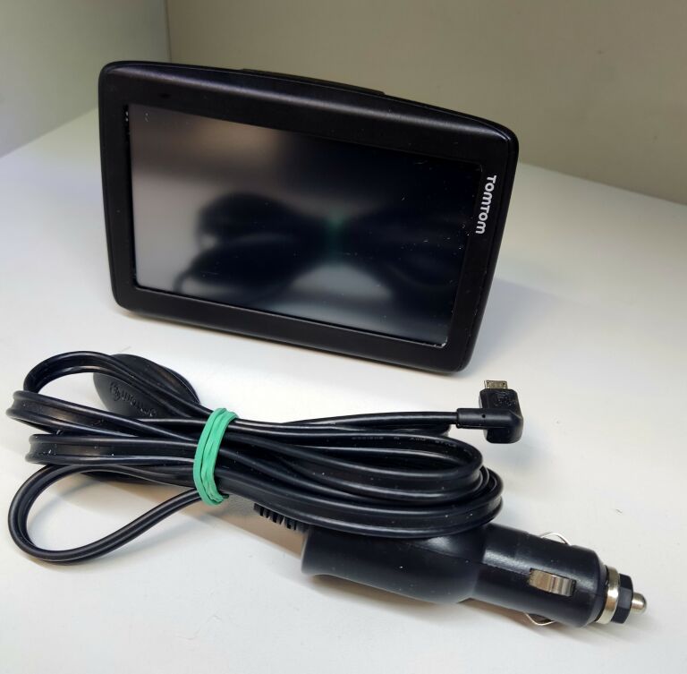 NAWIGACJA TOMTOM 4EN52 Z1230 ŁADOWARKA SAMO.