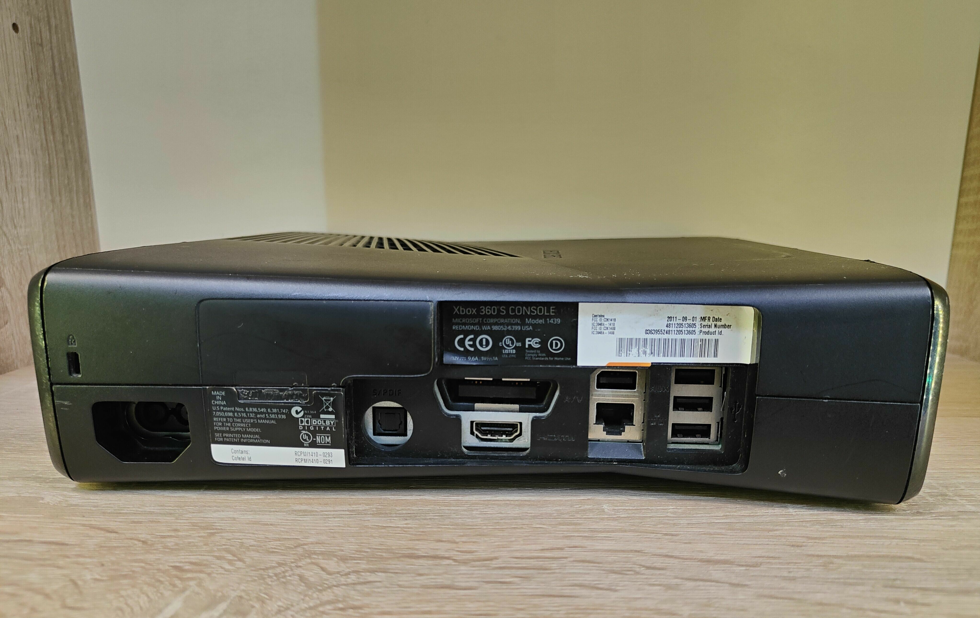 uszkodzony-xbox-360-s-pad-blad-e82-tanio-product-id-fdbdc10e-4de1-40e6-bfa2-350df9fdc8d3