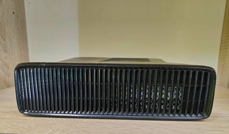 uszkodzony-xbox-360-s-pad-blad-e82-tanio-ean-gtin-848533003170