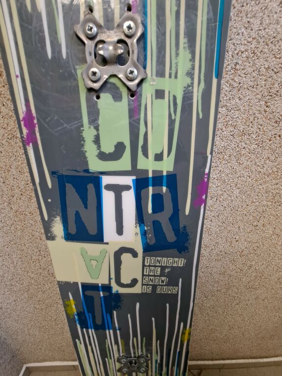 DESKA SNOWBOARD CONTRACT COBRA ROZM 151