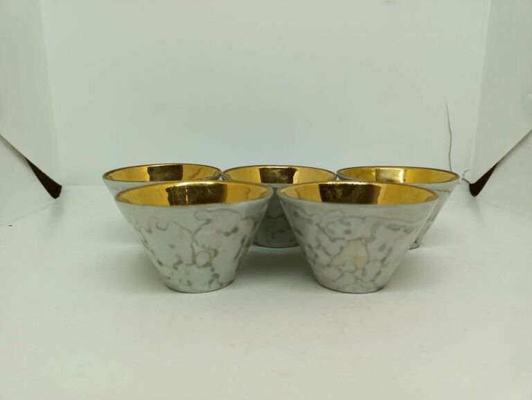 ZESTAW KAWOWY PORCELANA CHODZIEŻ