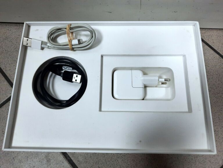 TABLET APPLE IPAD 10,2"