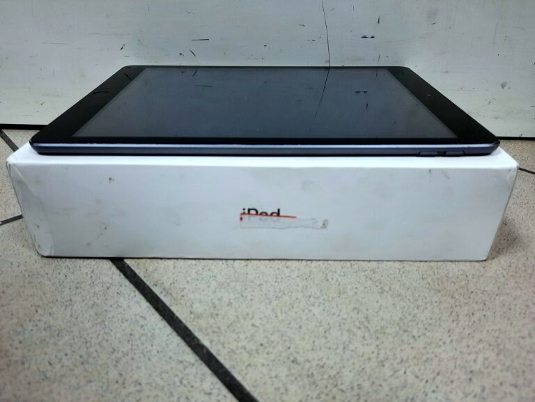 TABLET APPLE IPAD 10,2"