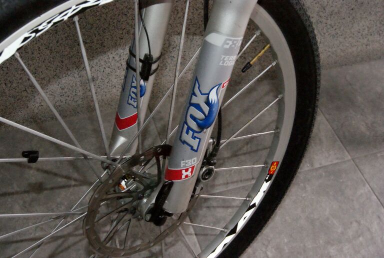 rower-ktm-power-race-rozmiar-ramy-215-cala