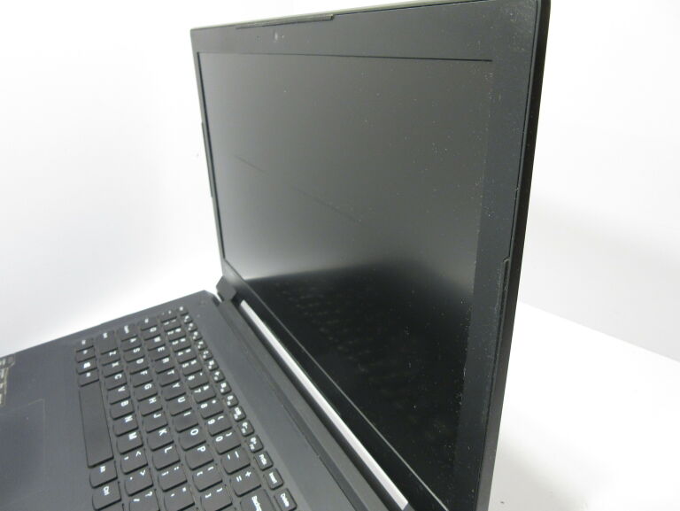 LAPTOP LENOVO V310 I7-6500, 1TB, 4GB RAM