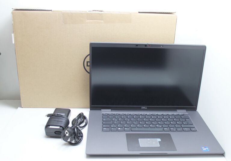 LAPTOP DELL LATITUDE 7520 I7 1185G7 16 256 GB SSD