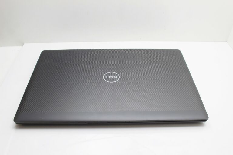 LAPTOP DELL LATITUDE 7520 I7 1185G7 16 256 GB SSD