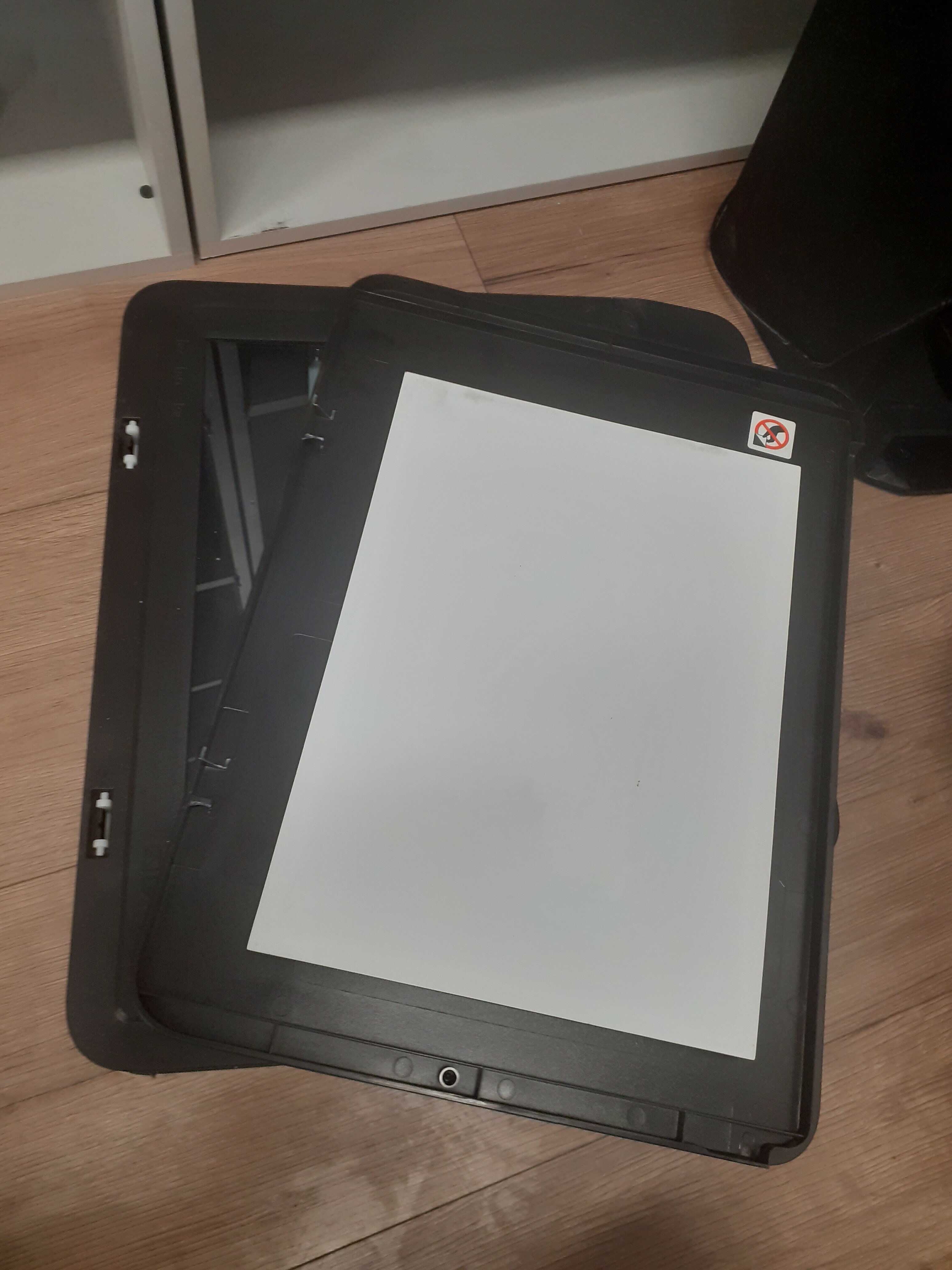 drukrka-samsung-xpress-c480w-czytaj-opis-stan-uszkodzony