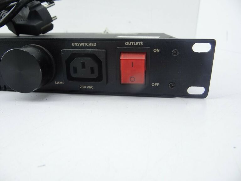 DYSTRYBUTOR ZASILANIA 1U1 SAMSON POWERBRITE PB10