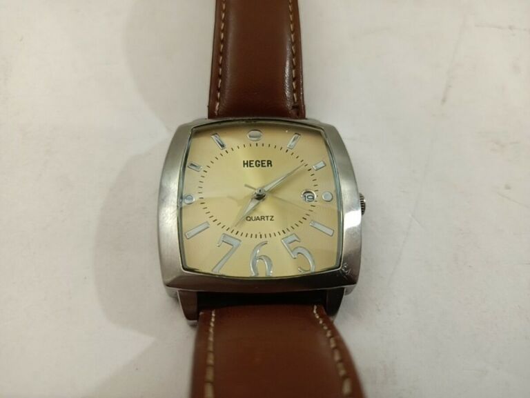 zegarek-heger-ksztalt-koperty-prostokatna