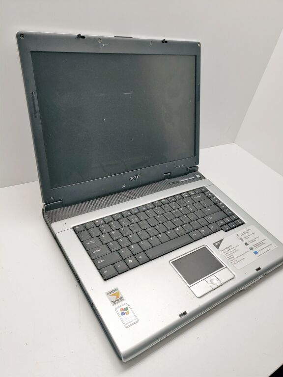 LAPTOP ACER ASPIRE 5000 1,6GHZ/898MB/100GB