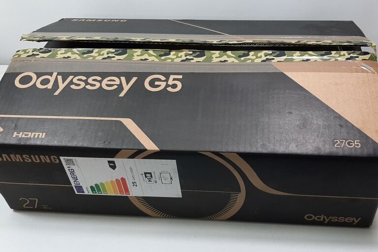 MONITOR SAMSUNG 27 CALI ODYSSEY G5 + PUDEŁKO
