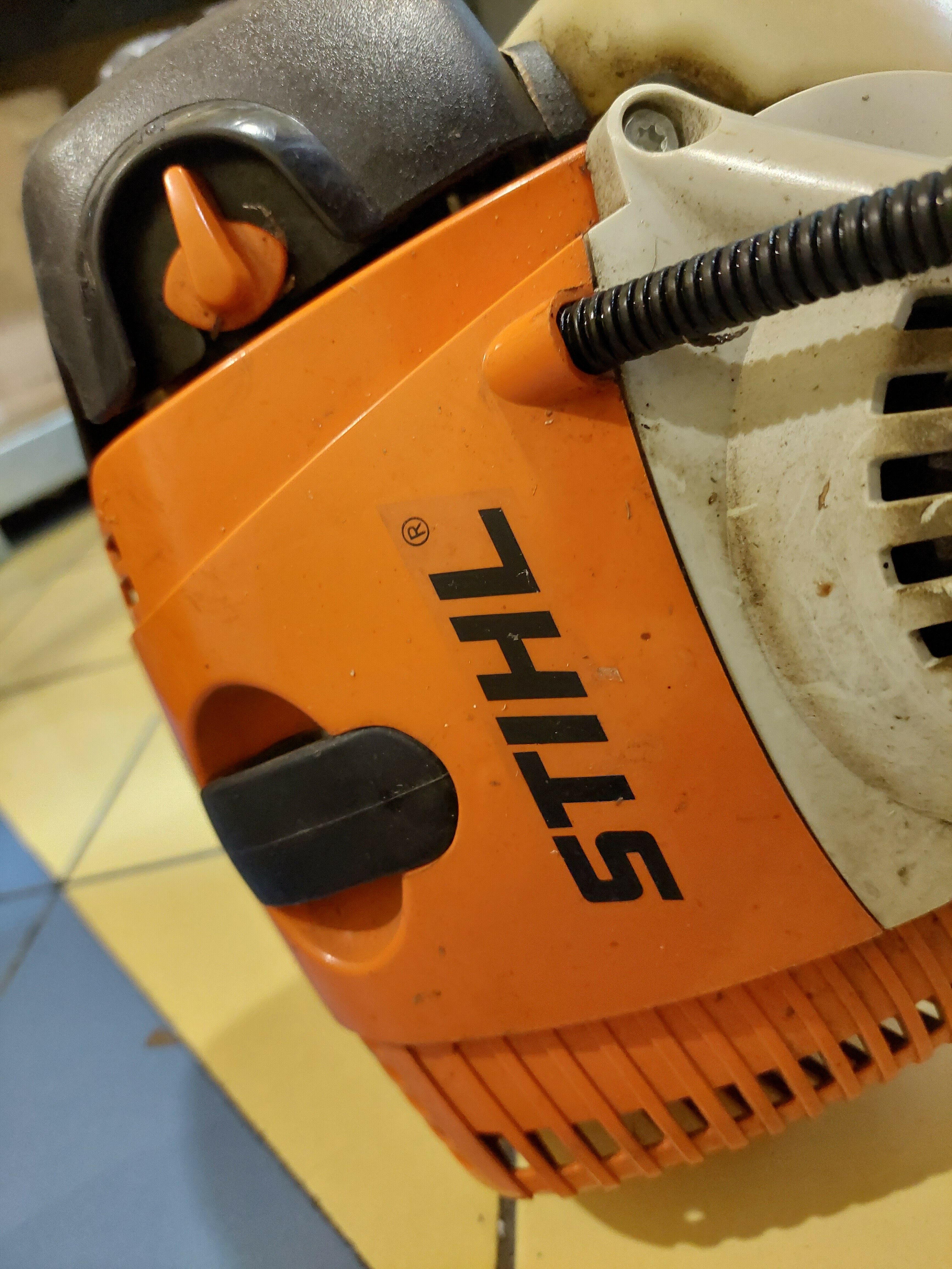 kosa-spalinowa-podkaszarka-stihl-fs-90-r-szelki-kod-producenta-41802000626