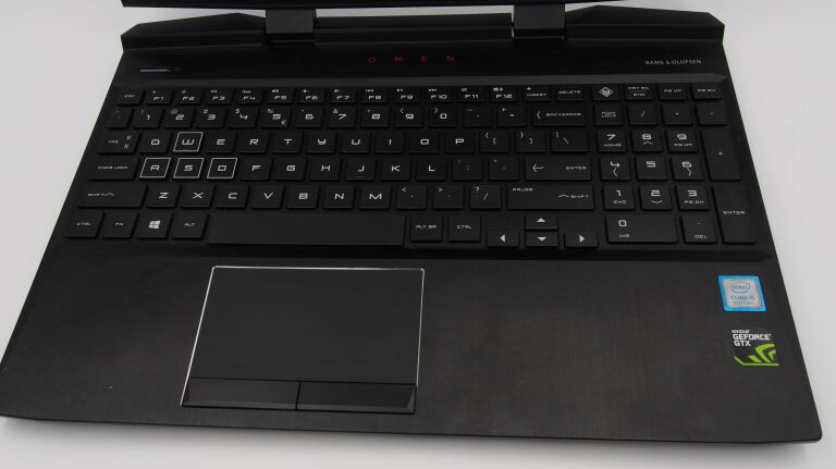 LAPTOP HP OMEN 15-DC0XXX KOMPLET
