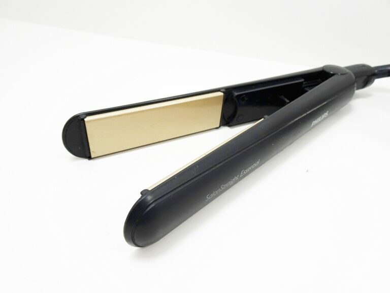 PROSTOWNICA PHILIPS SALONSTRAIGHT ESSENTIAL HP830