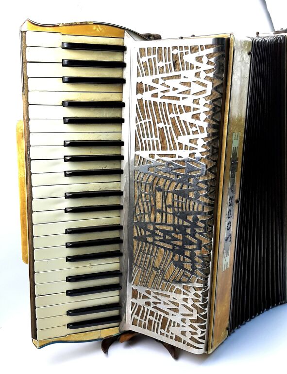 akordeon-soprani-castello-120-basow-dabrowskiego-12-rumia