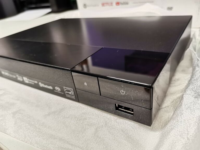 odtwarzacz-blu-ray-sony-bdp-s6700-4k-bluetooth-ean-4548736013445