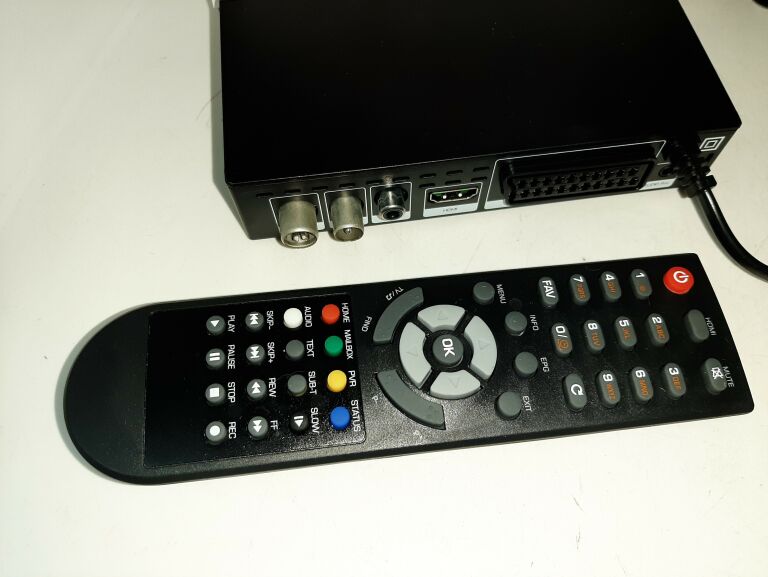 TUNER DVB-T / DVB-T2 SKYMASTER STB T90 LITE!