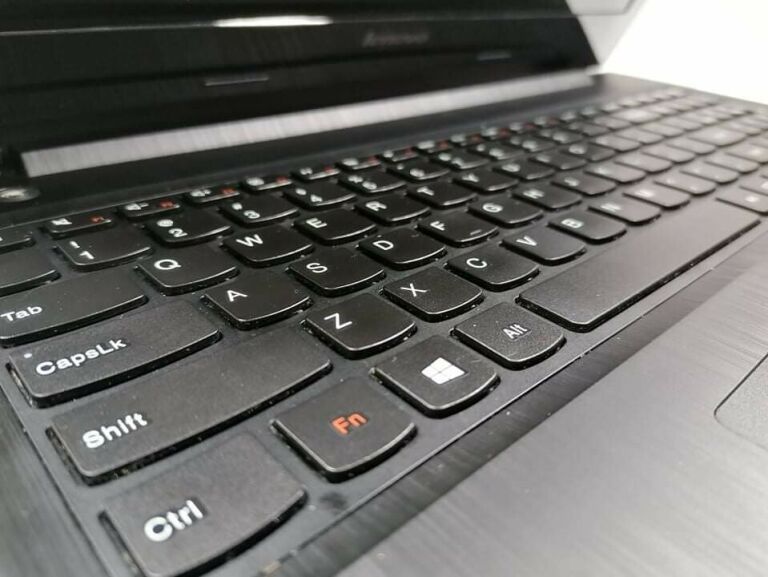 LAPTOP LENOVO G50-30  KOMPLET