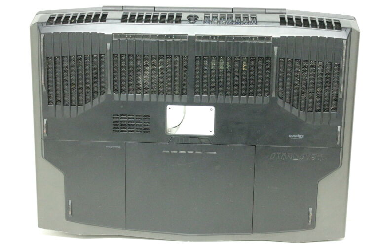 dell-alienware-p18-i7-16gb-ssd-radon-hd7970m-wielkosc-pamieci-ram-16-gb