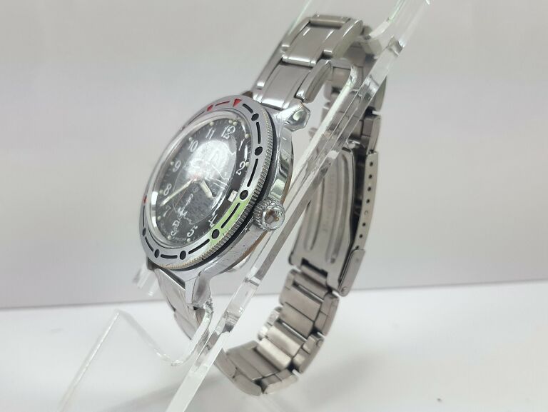 ZEGAREK VOSTOK - AMFIBIA 200 M AUTOMAT 420831