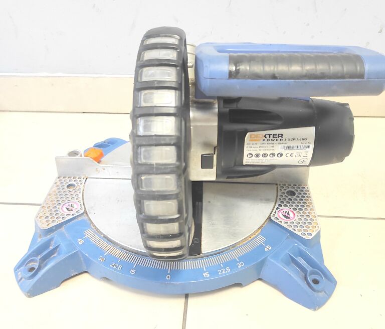 DEXTER POWER PILARKA UKOSOWA J1G-ZP1-210D