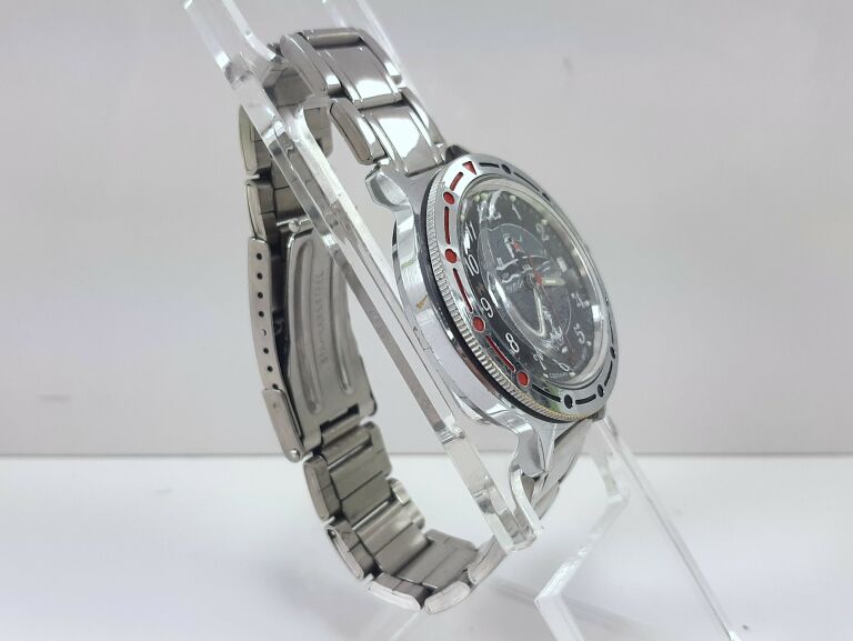 ZEGAREK VOSTOK - AMFIBIA 200 M AUTOMAT 420831