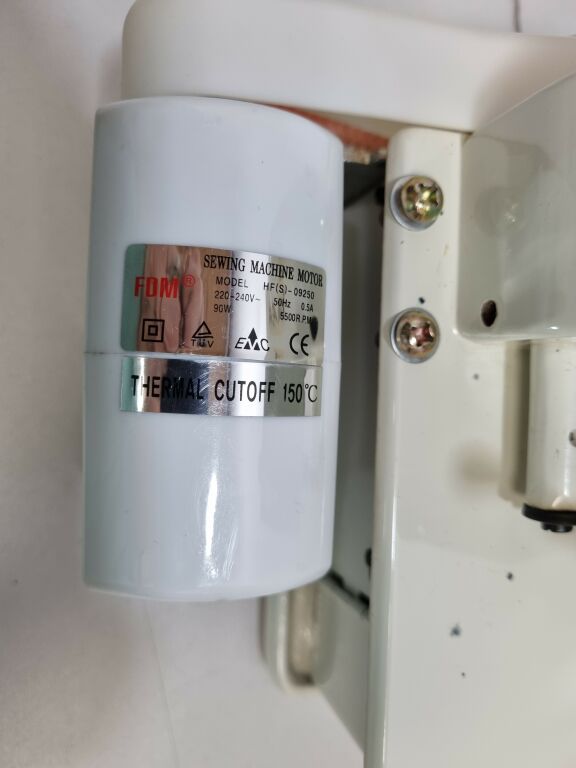 maszyna-do-szycia-owerlok-lucznik-fn-2-8-minilock-kod-producenta-fn-2-8