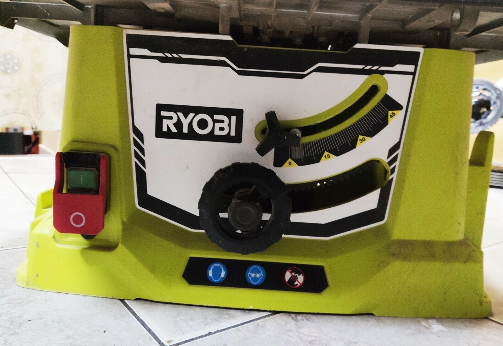 pila-stolowa-ryobi-rts1800es-g-1800-w-30-mm-stan-uzywany