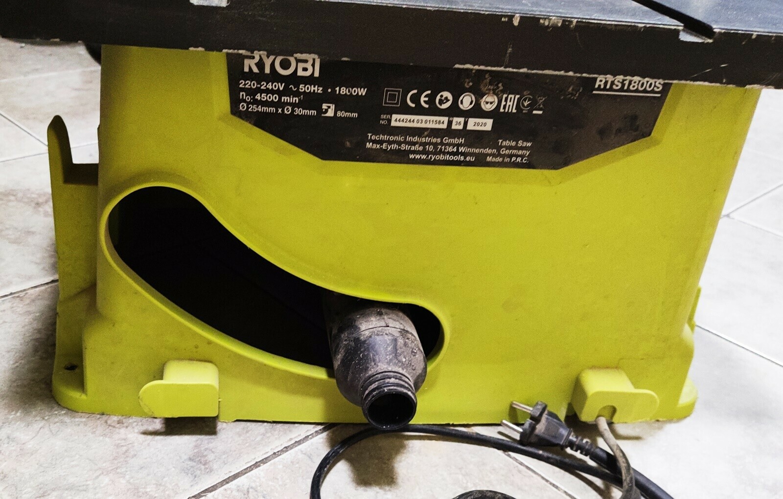 pila-stolowa-ryobi-rts1800es-g-1800-w-30-mm-maksymalna-moc-1800