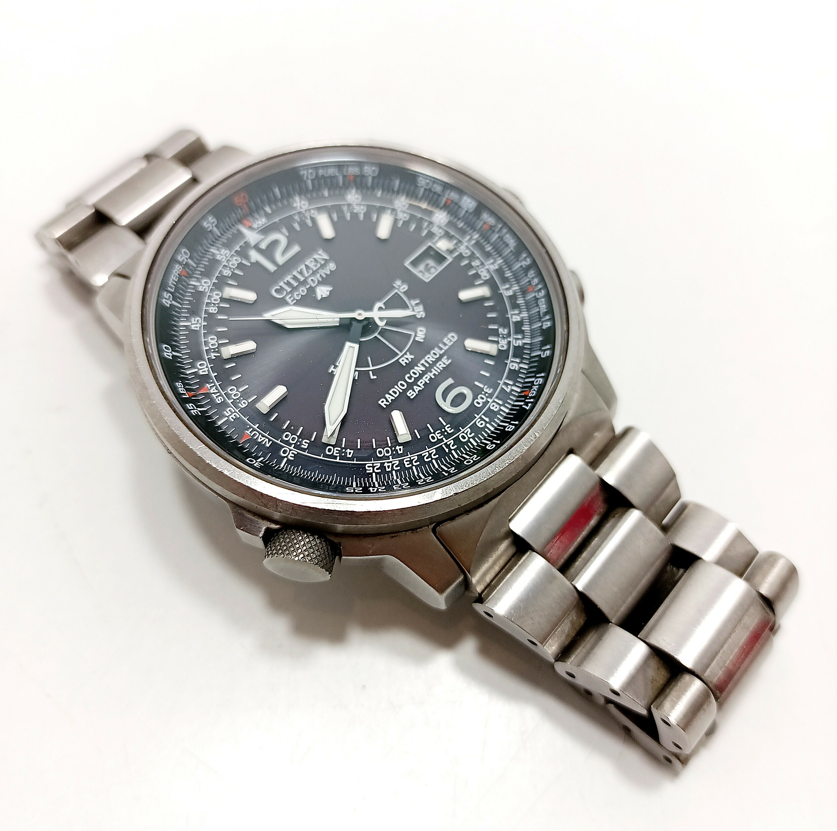 citizen-h461-t005527-ksztalt-koperty-okragla