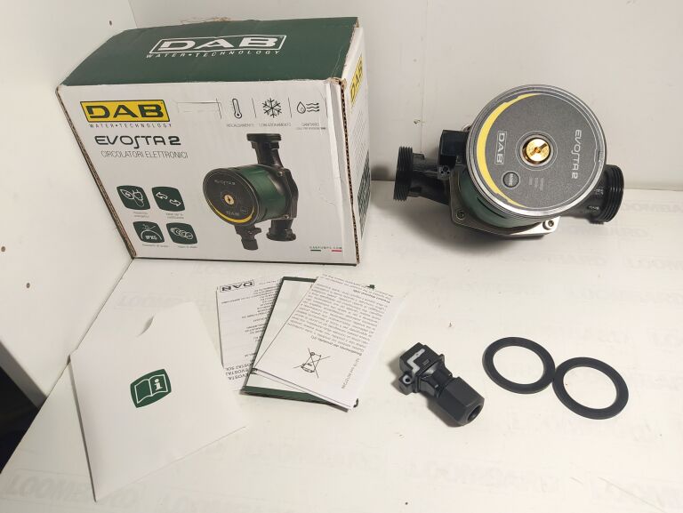 POMPA OBIEGOWA DO C.O EVOSTA 2 40-70/180 DAB