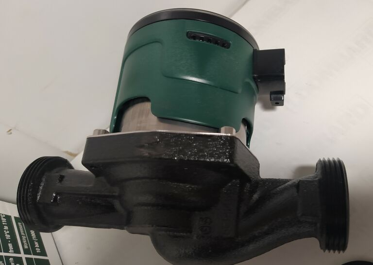 pompa-obiegowa-do-co-evosta-2-40-70180-dab-stan-uzywany